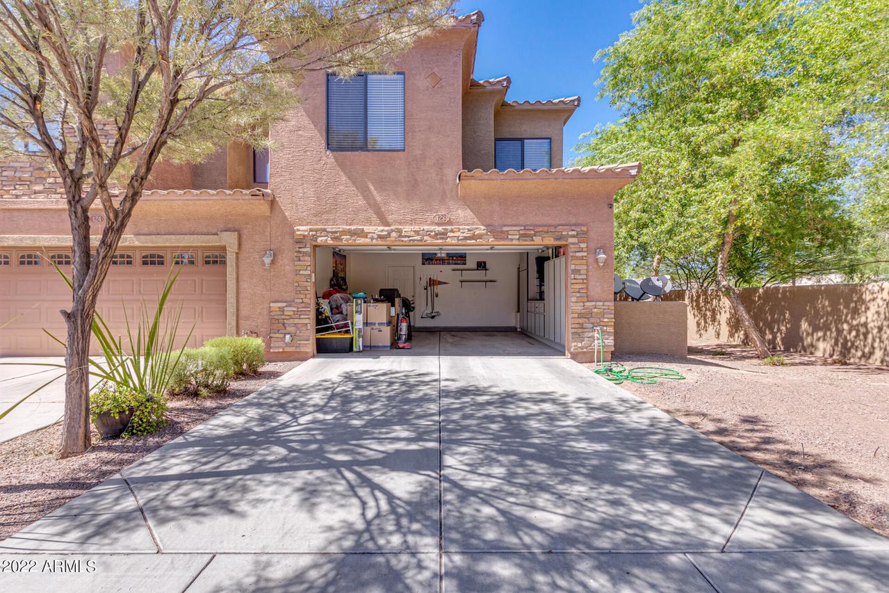 21655 N 36th Ave. #123, Glendale, AZ 85308