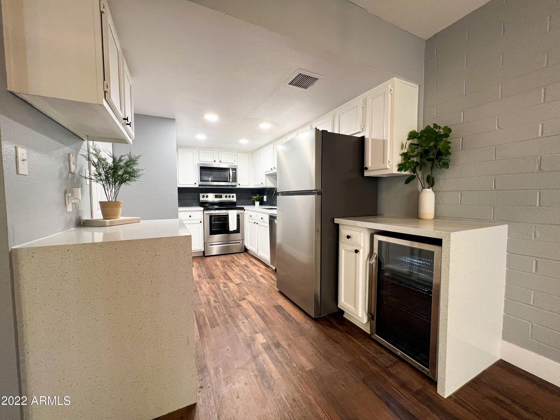 1816 W Tuckey Ln. #14, Phoenix, AZ 85015