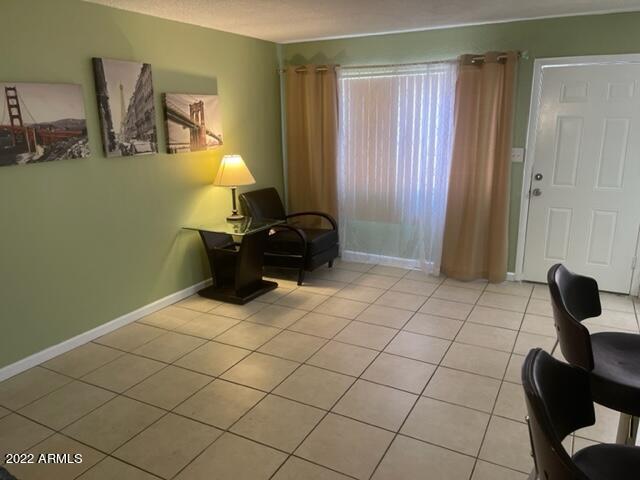 4015 S 44th Way, Phoenix, AZ 85040