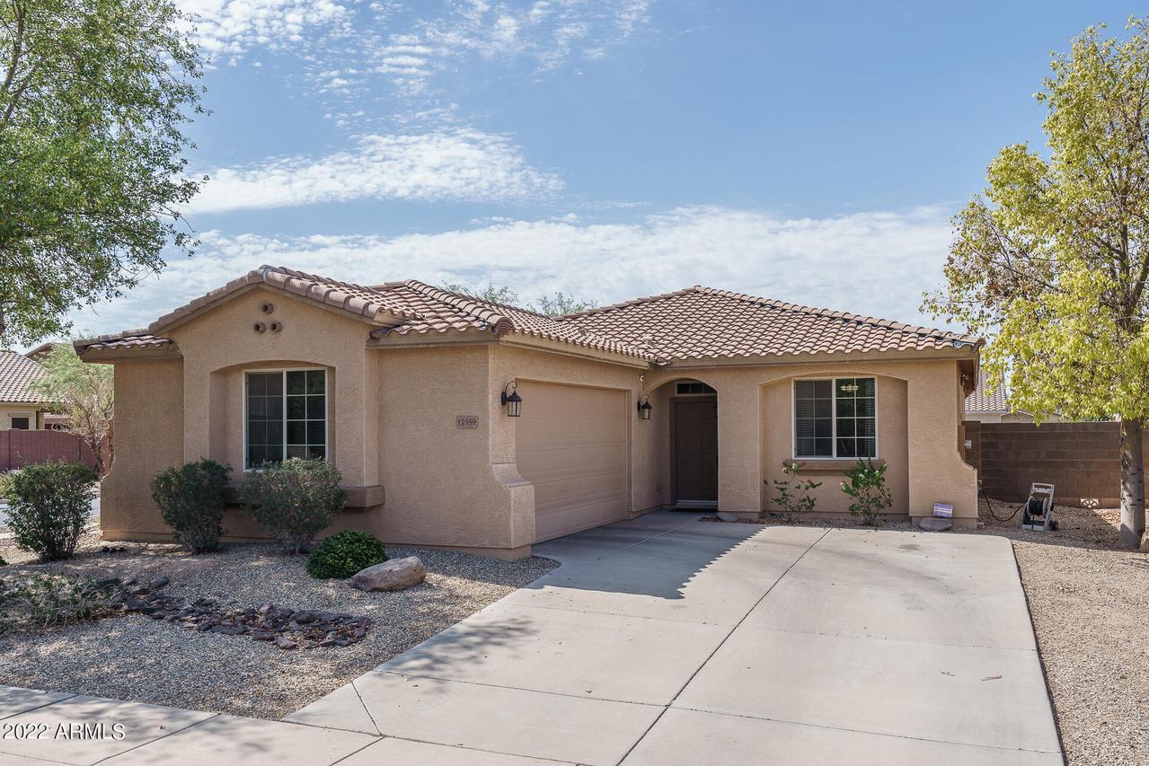 17359 W Fetlock Tr., Surprise, AZ 85387