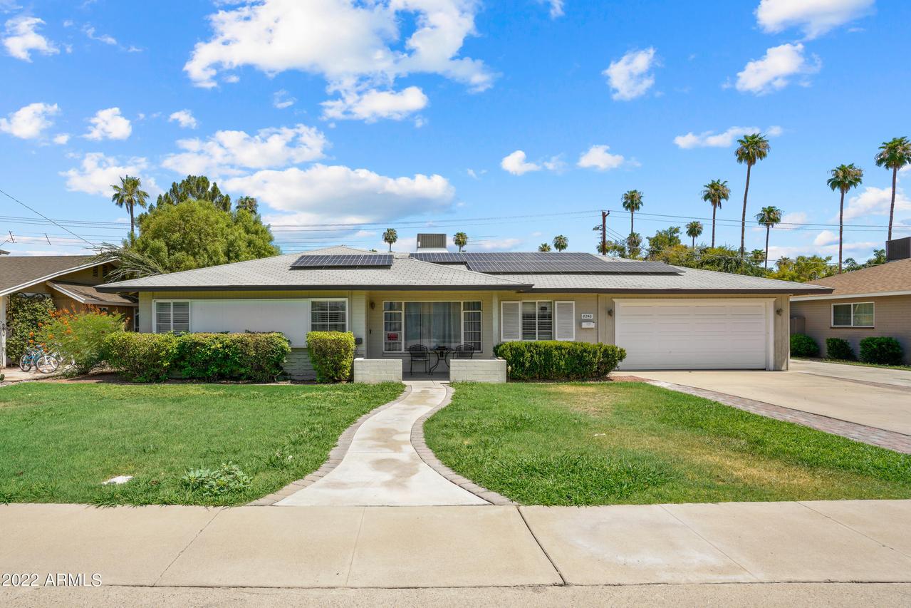 8240 E Edgemont Ave., Scottsdale, AZ 85257