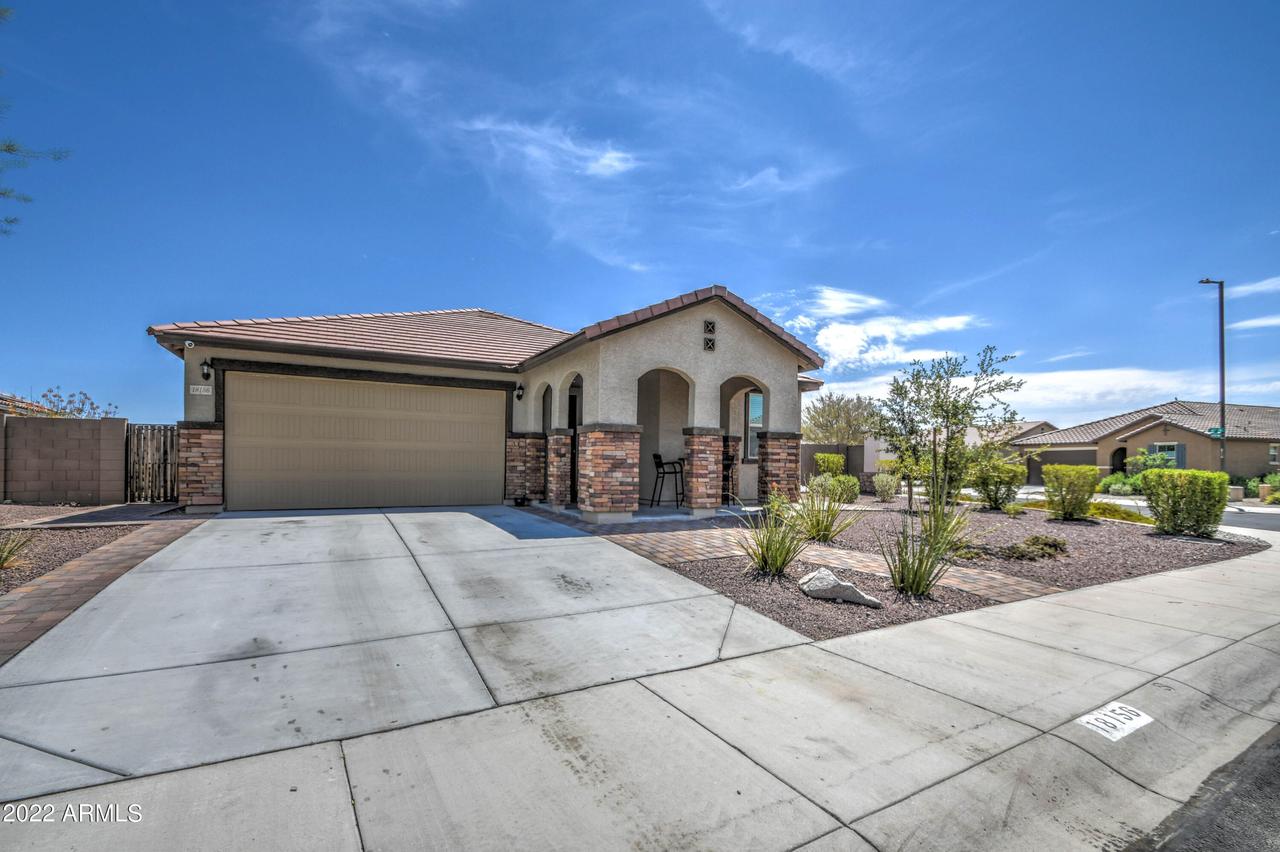 18156 W Sapium Way, Goodyear, AZ 85338