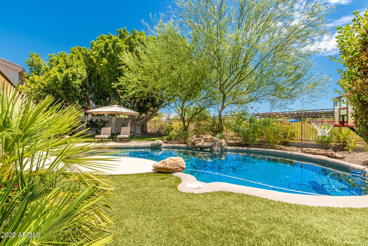 20805 N 74th Way, Scottsdale, AZ 85255
