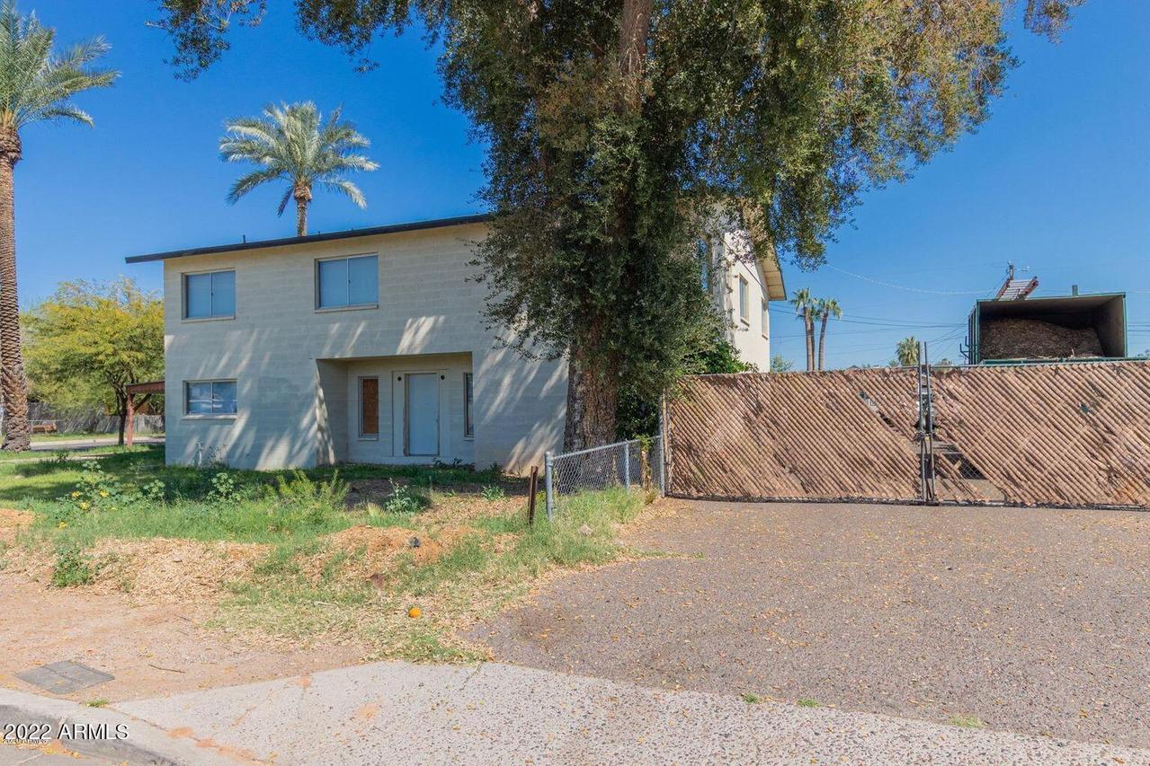 2545 N 29th Pl., Phoenix, AZ 85008