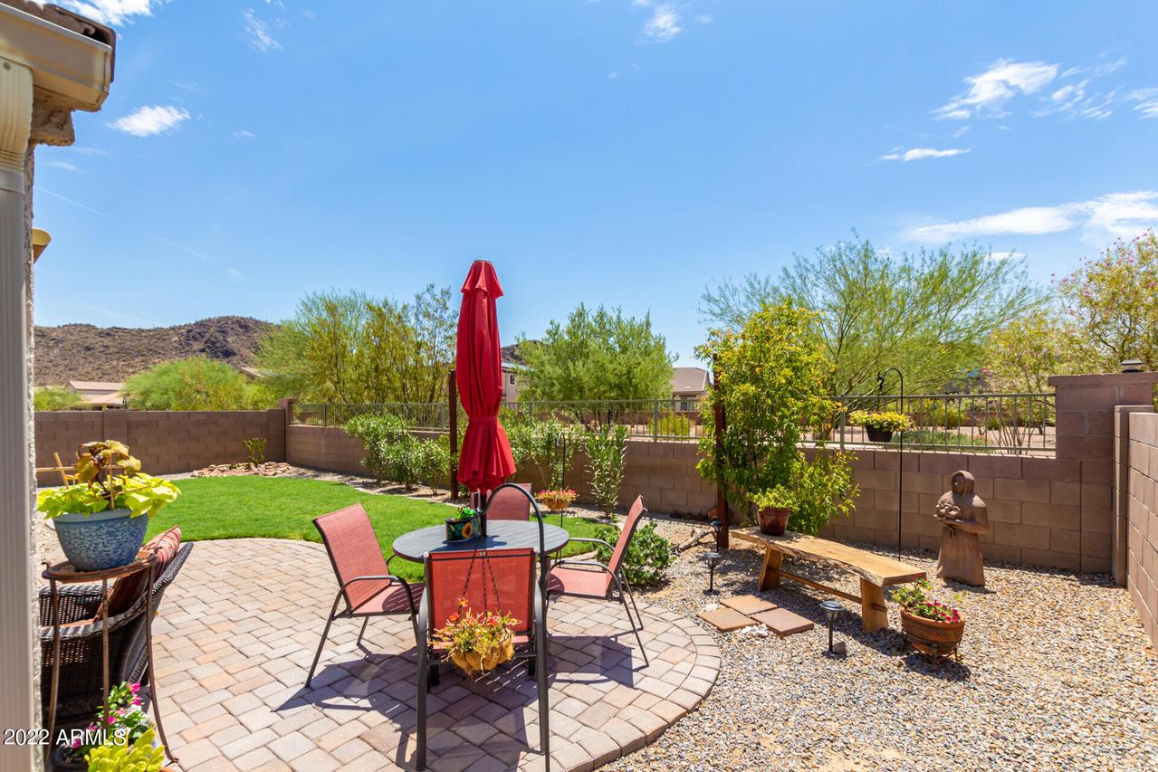8819 W Saguaro Moon Rd., Marana, AZ 85653