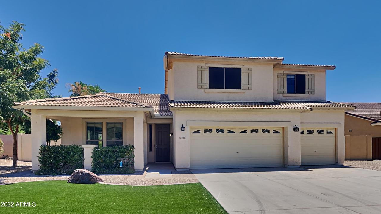2933 E Palm Beach Dr., Chandler, AZ 85249