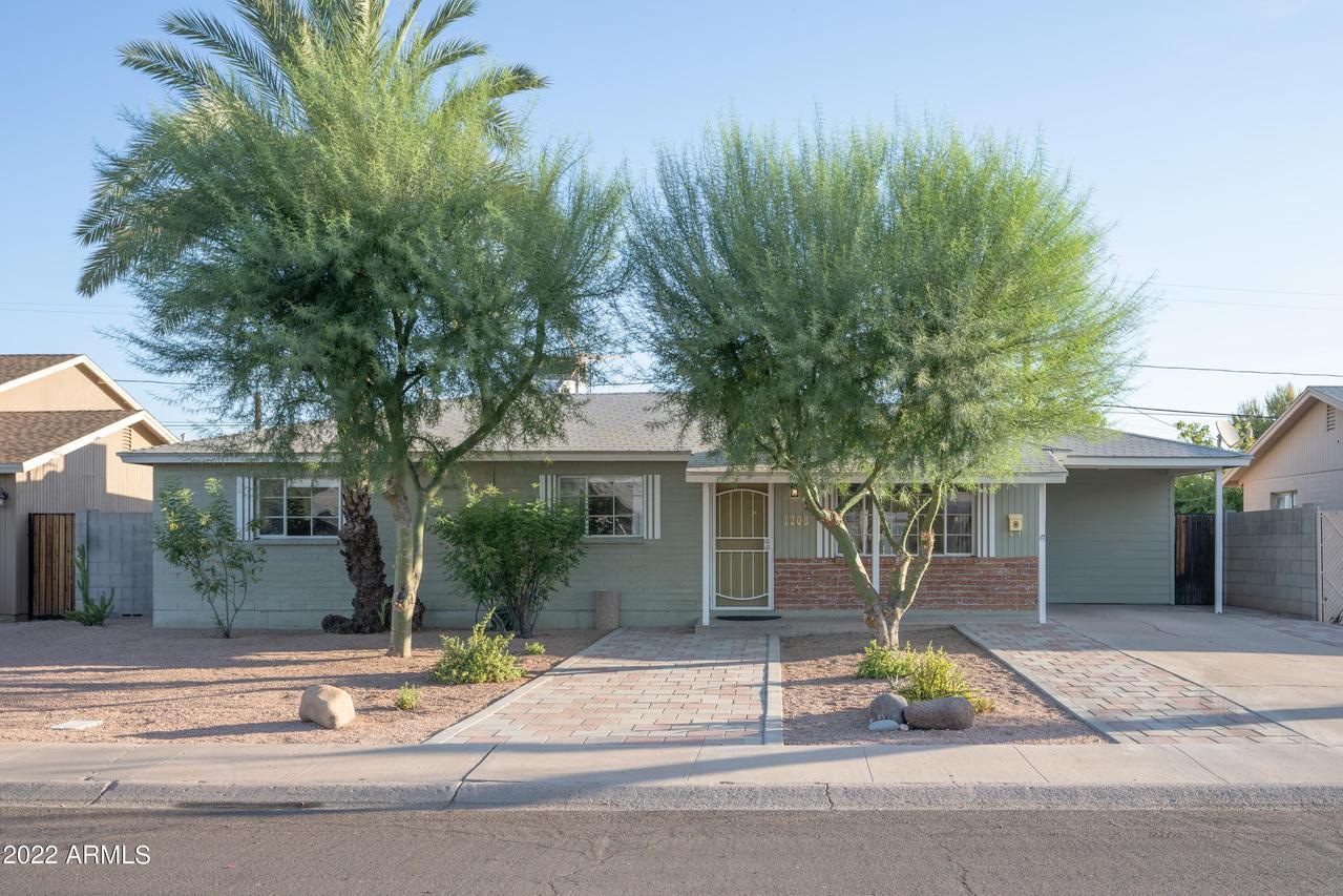 1308 E Don Carlos Ave., Tempe, AZ 85281
