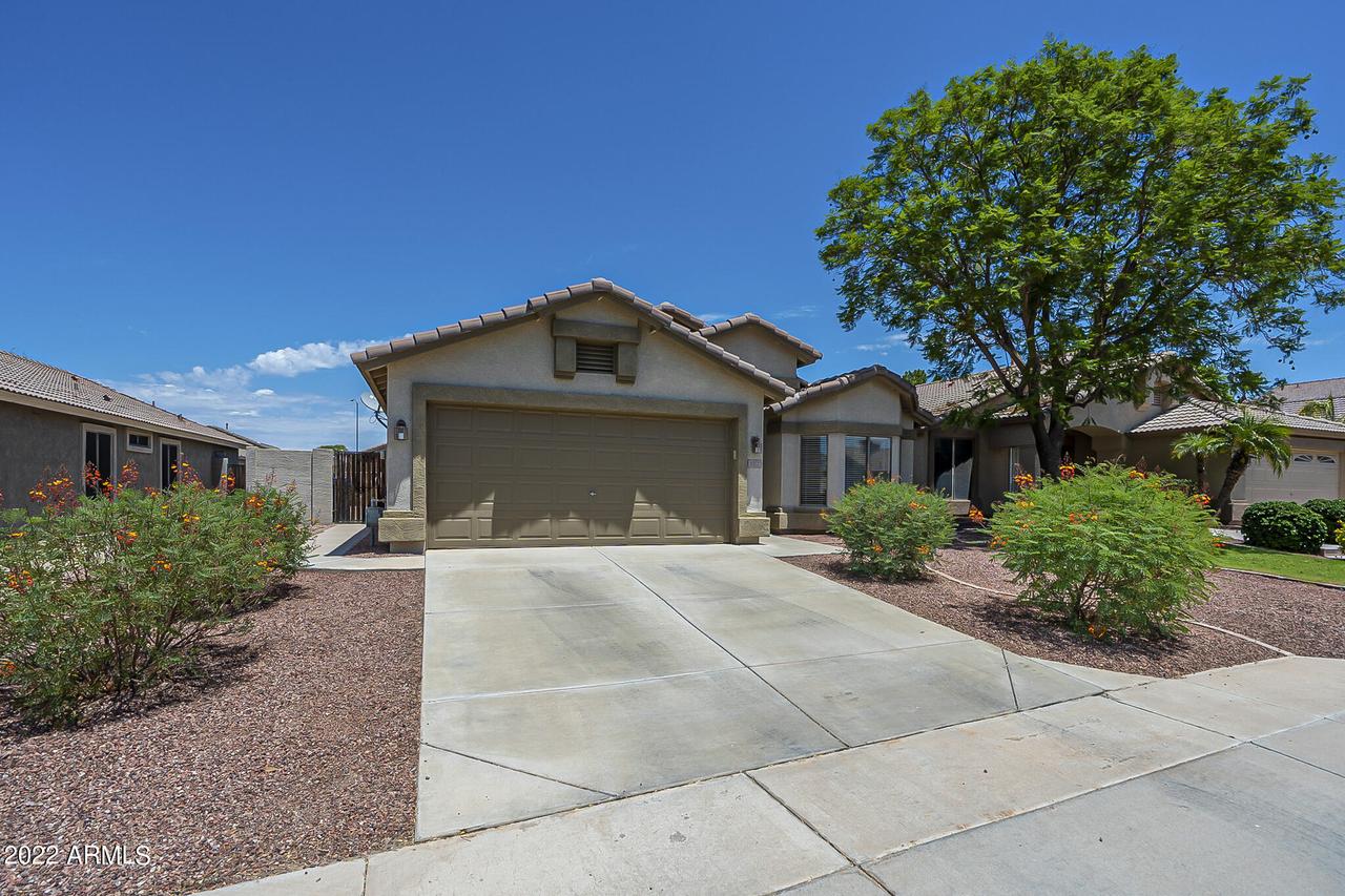 8522 E Monte Ave., Mesa, AZ 85209