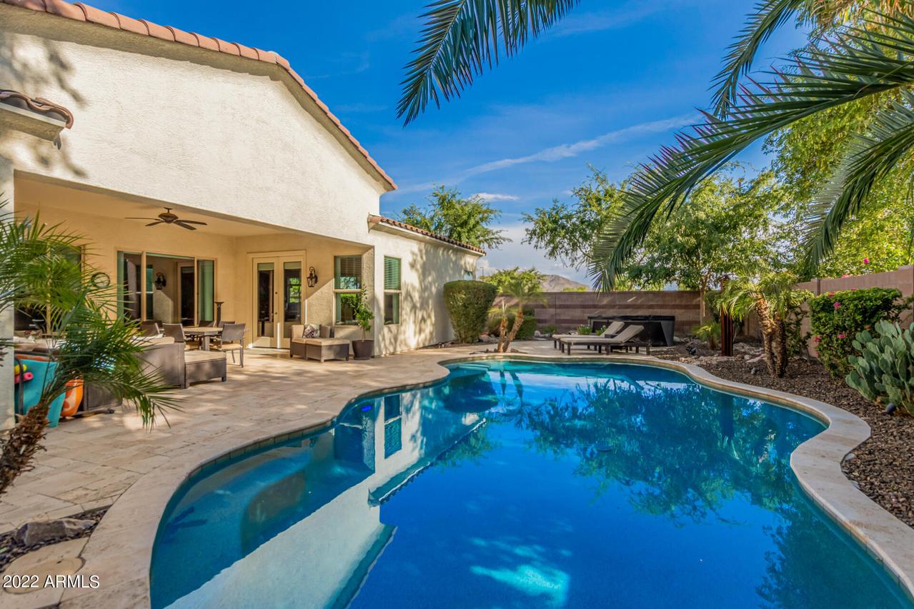 6340 S Rockwell St., Gilbert, AZ 85298