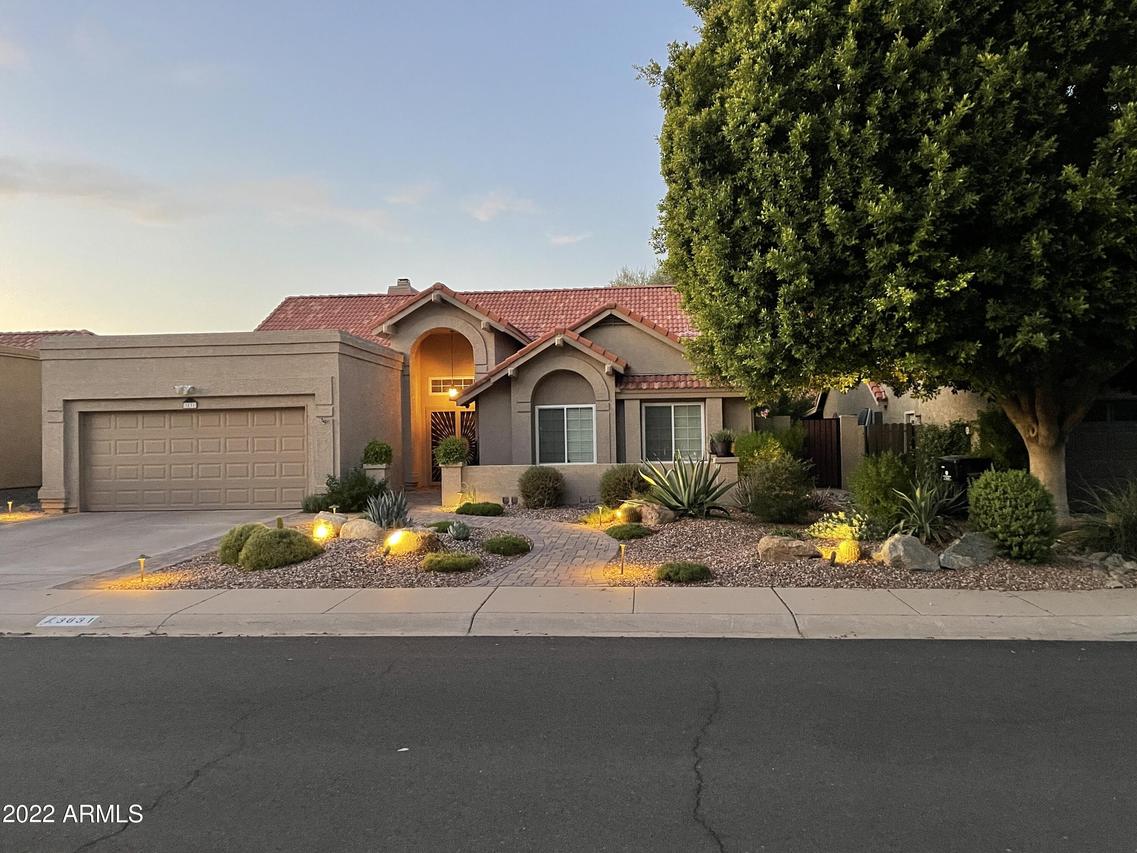 3831 E Cathedral Rock Dr., Phoenix, AZ 85044