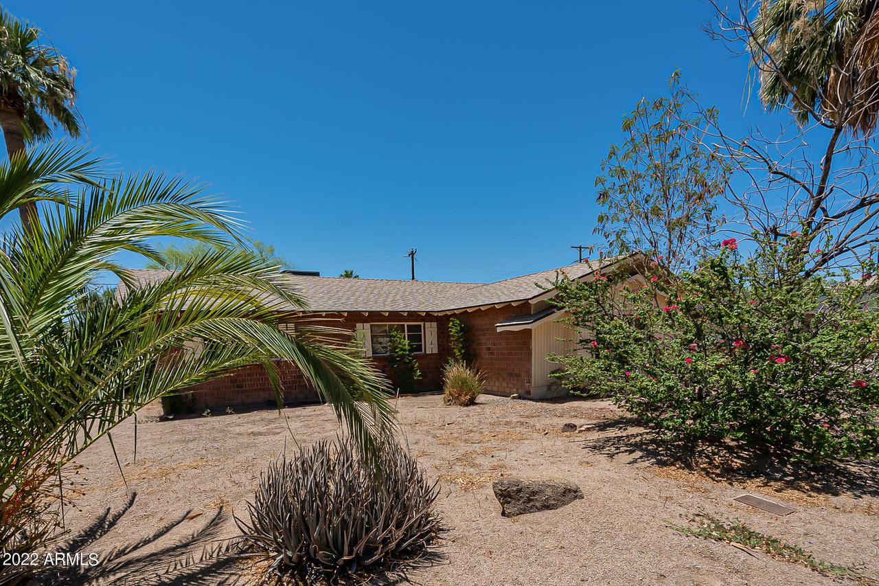 8207 E Mackenzie Dr., Scottsdale, AZ 85251