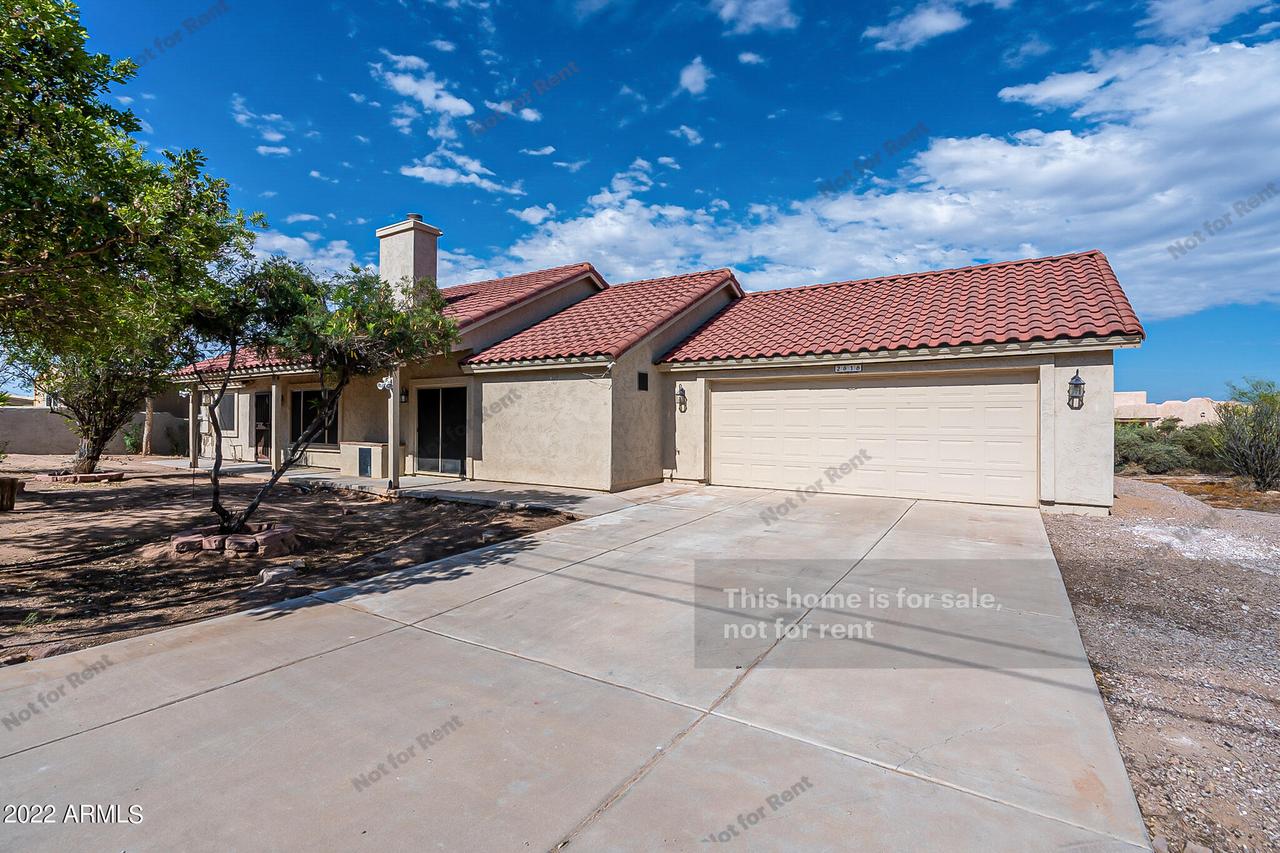 2616 N Sixshooter Rd., Apache Junction, AZ 85219