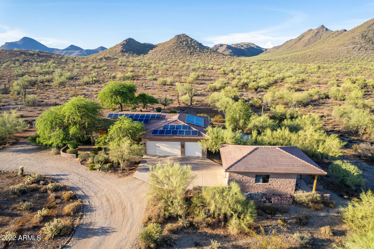 2733 E Joy Ranch Rd., Cave Creek, AZ 85331