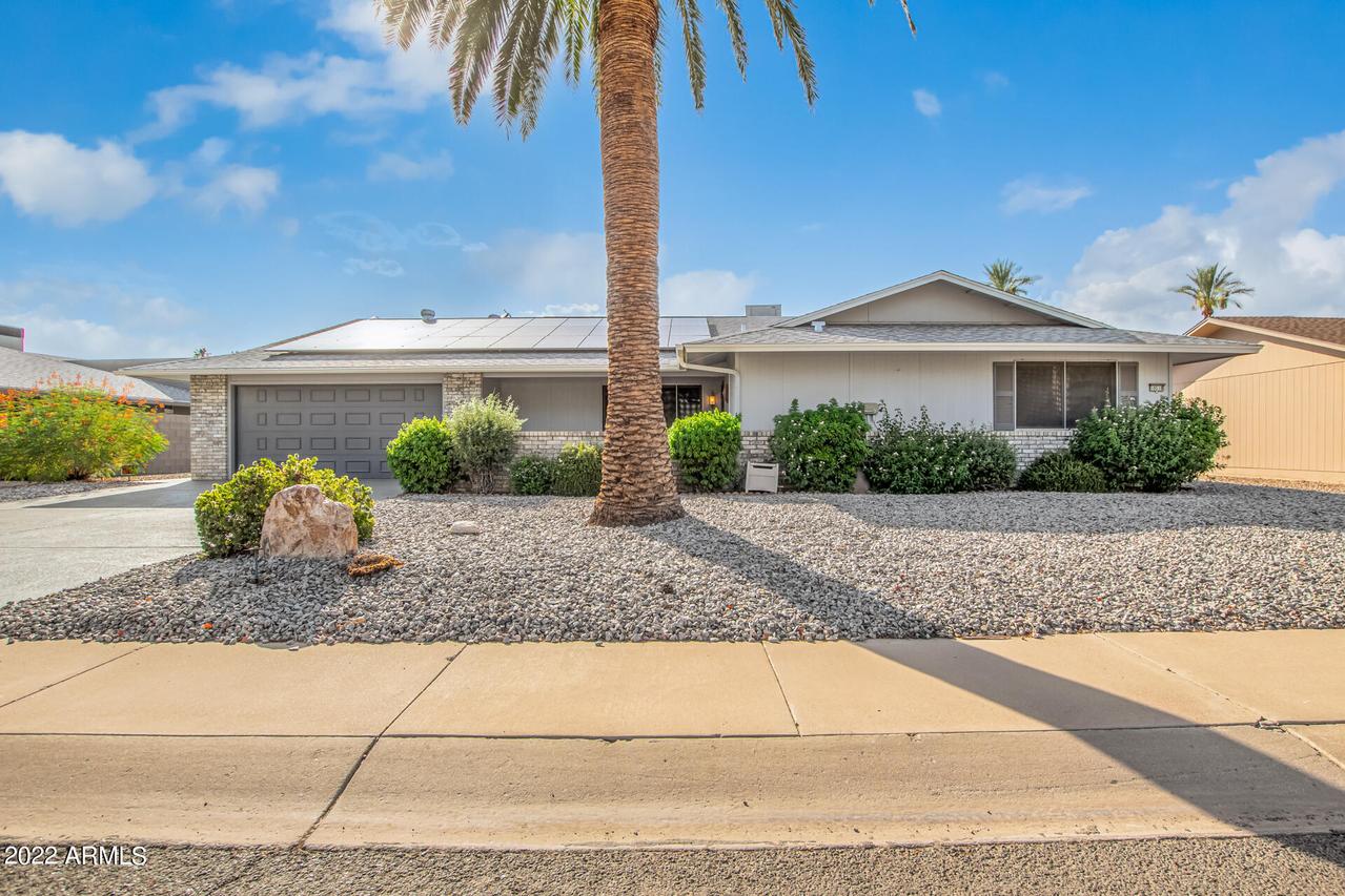 10518 W Wheatridge Dr., Sun City, AZ 85373