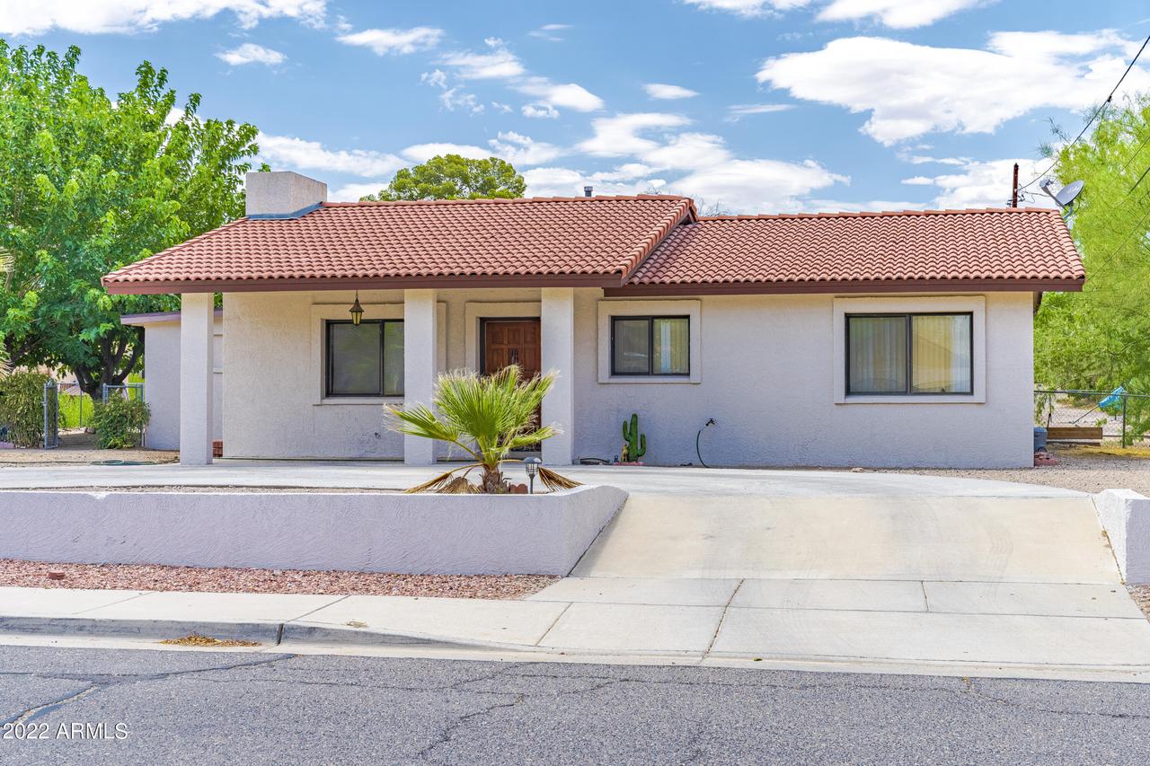 314 W Mohave St., Wickenburg, AZ 85390