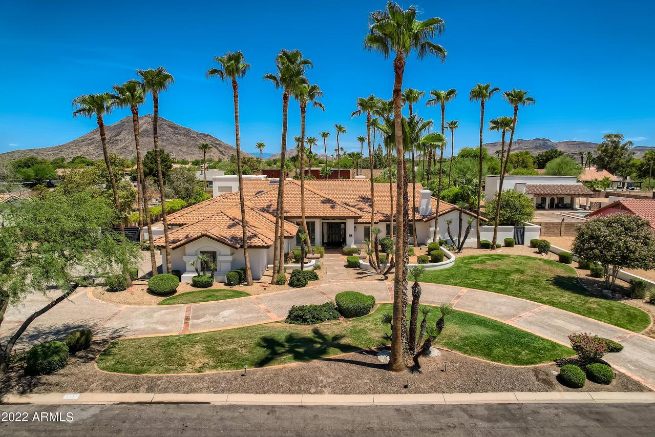 5430 W Creedance Blvd., Glendale, AZ 85310