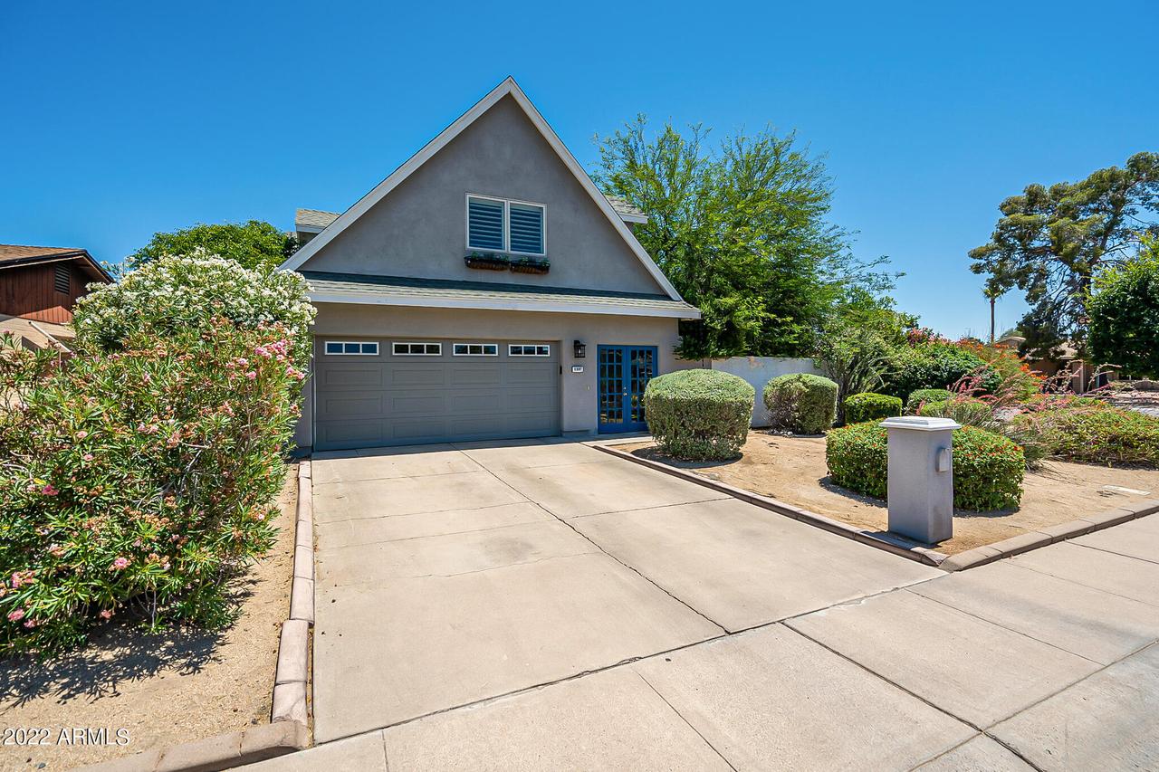 1307 W El Alba Way, Chandler, AZ 85224