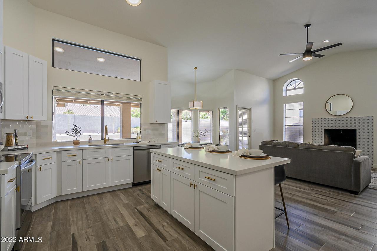 9730 E Camino Del Santo St., Scottsdale, AZ 85260
