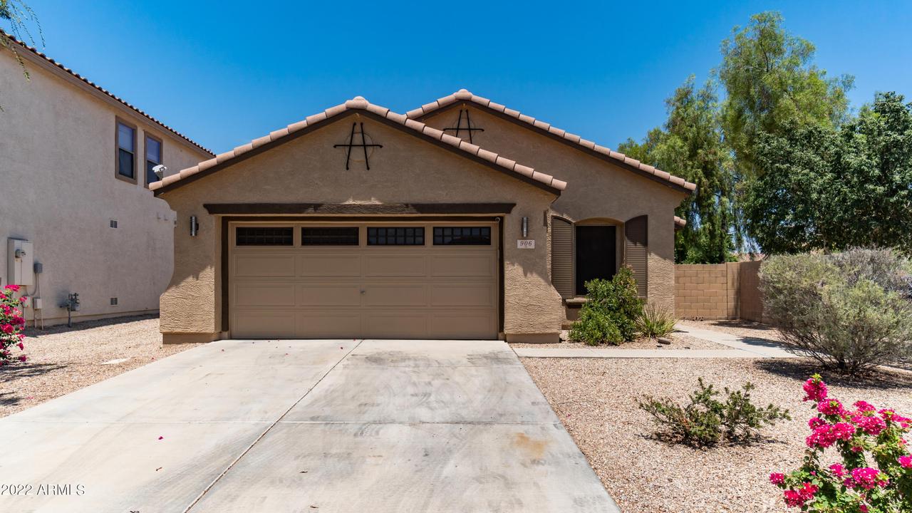 906 E Desert Rose Tr., San Tan Valley, AZ 85143