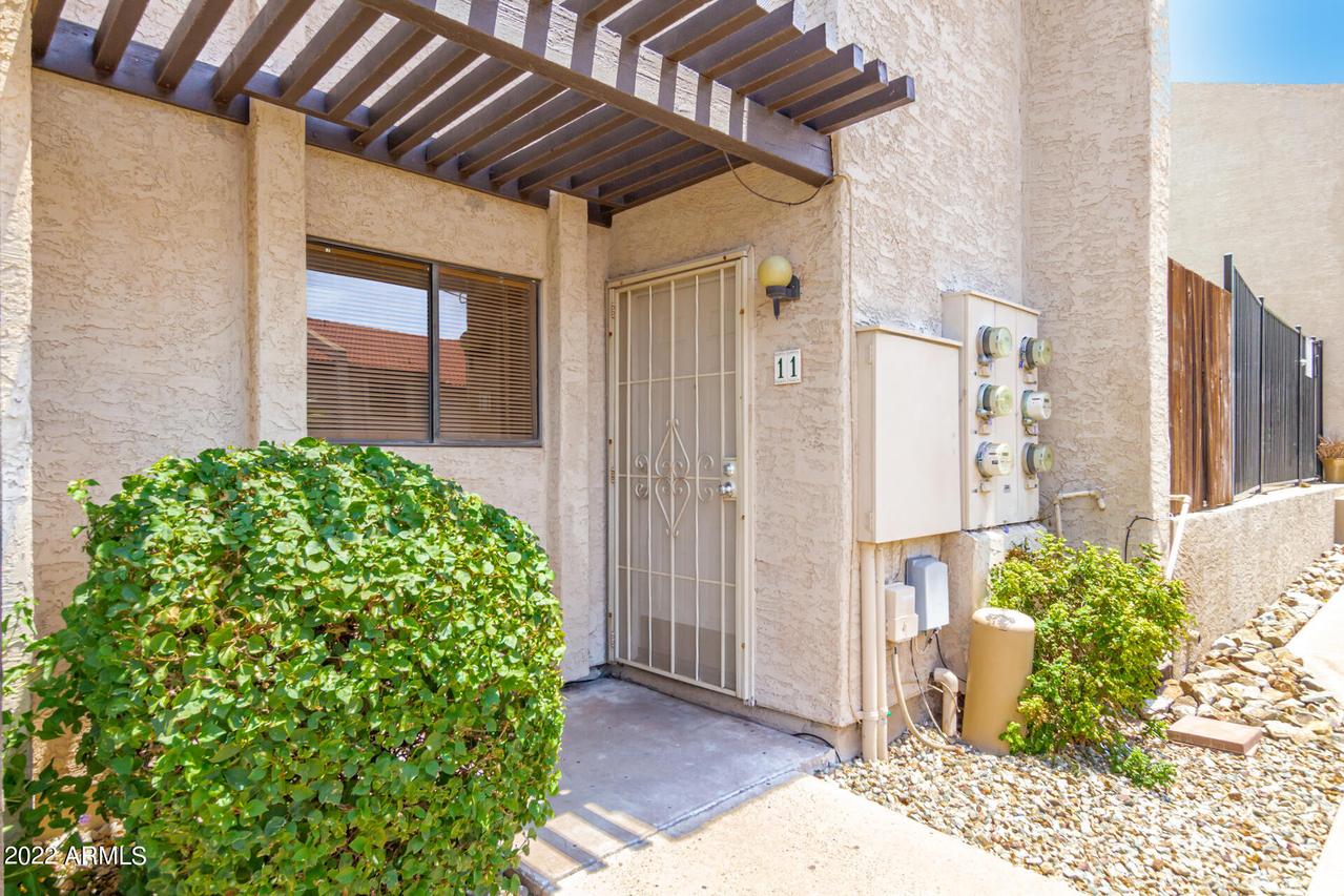 10631 N 15th Way #11, Phoenix, AZ 85020