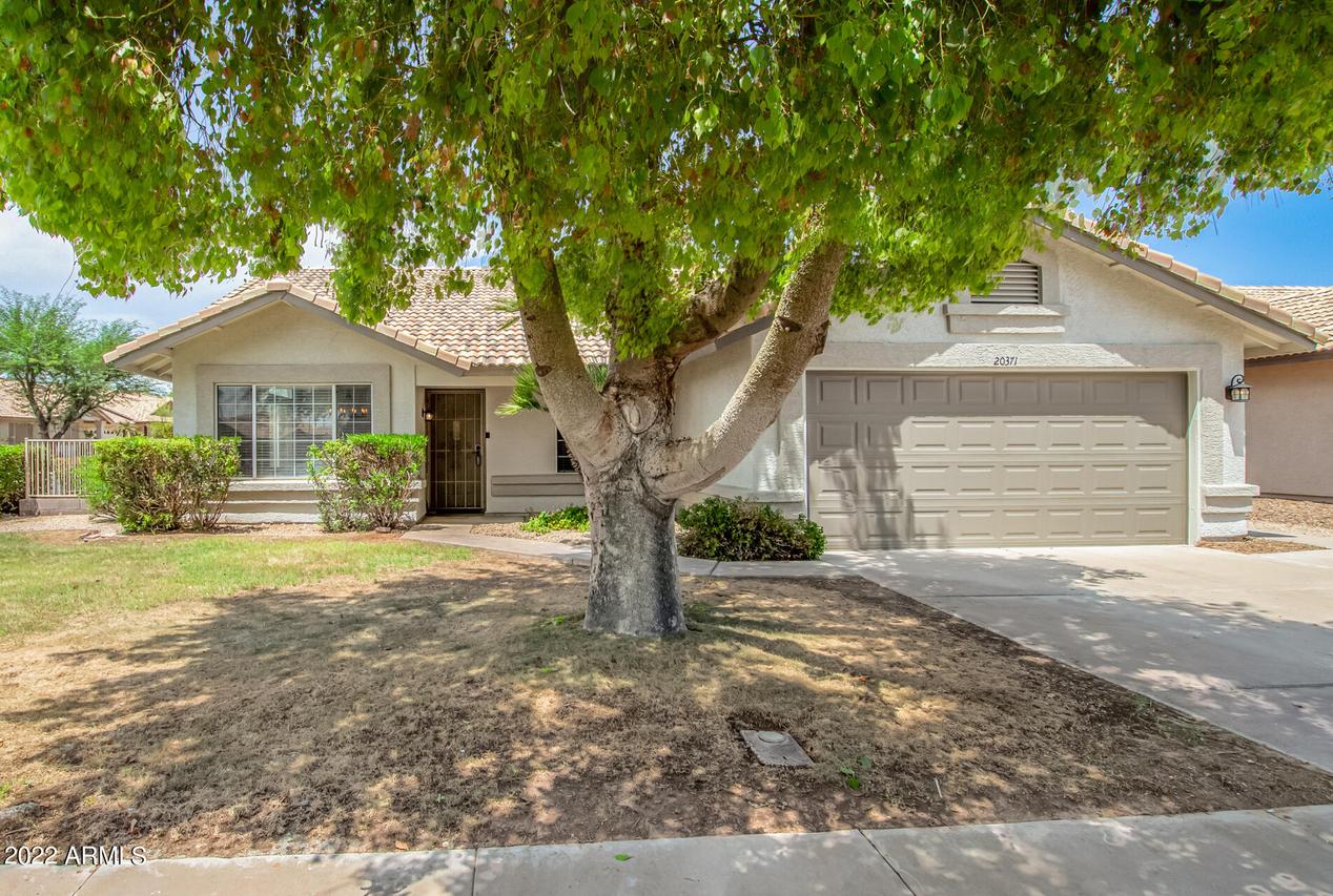 20371 N 109th Ln., Sun City, AZ 85373