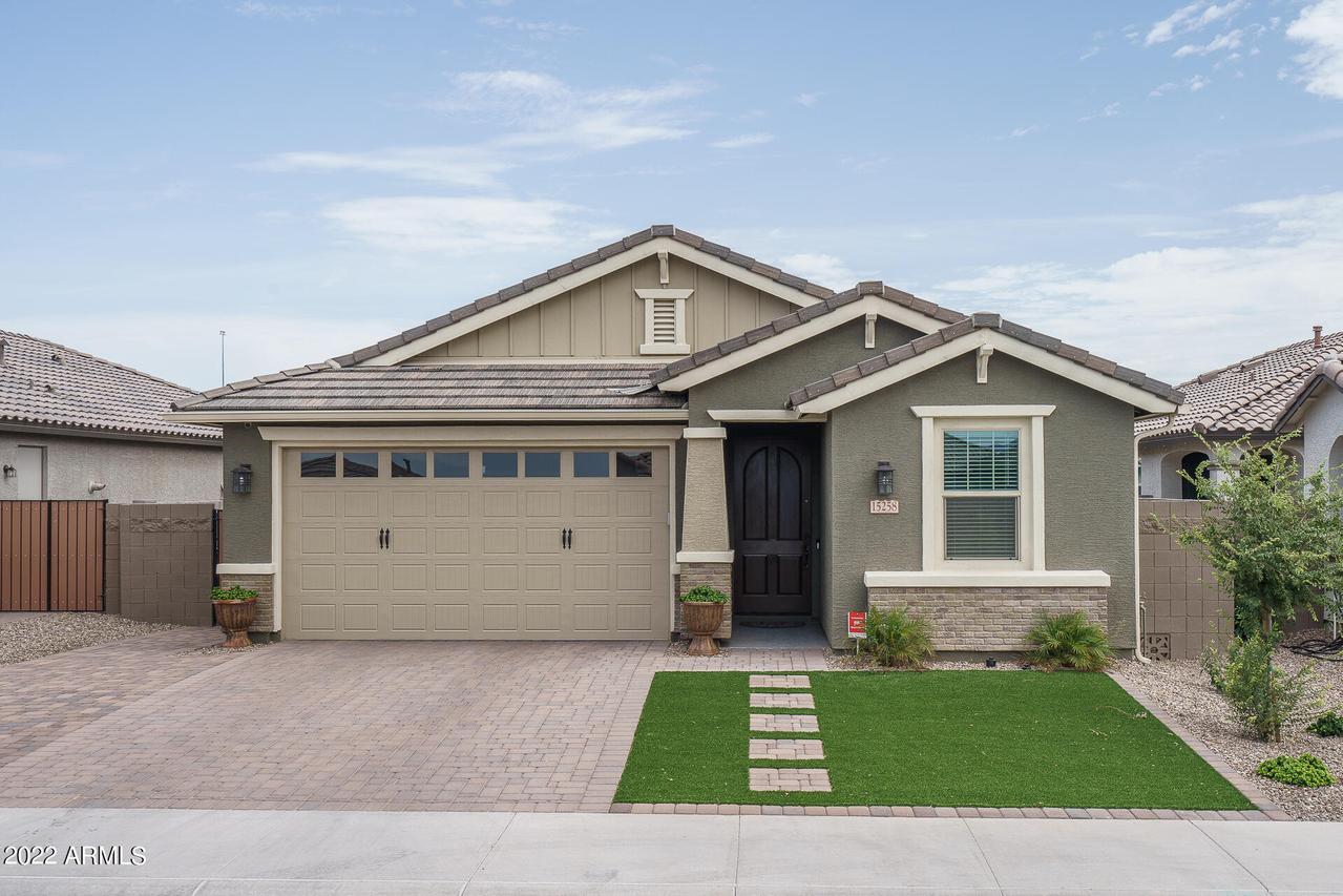 15258 W Latham St., Goodyear, AZ 85338