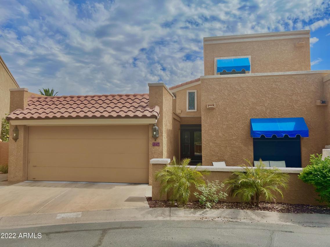 1037 E Lois Ln., Phoenix, AZ 85020