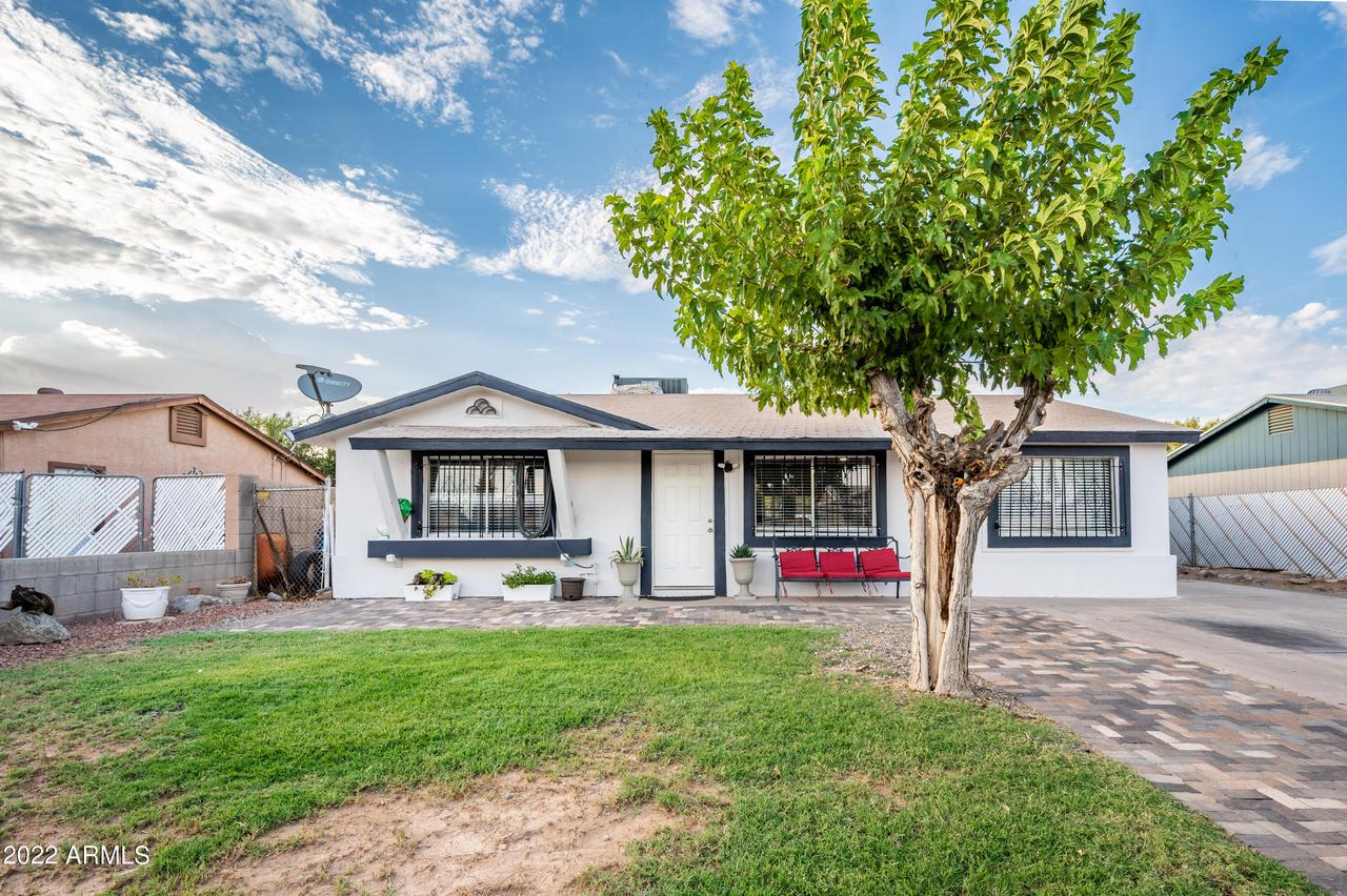 7334 W Holly St., Phoenix, AZ 85035