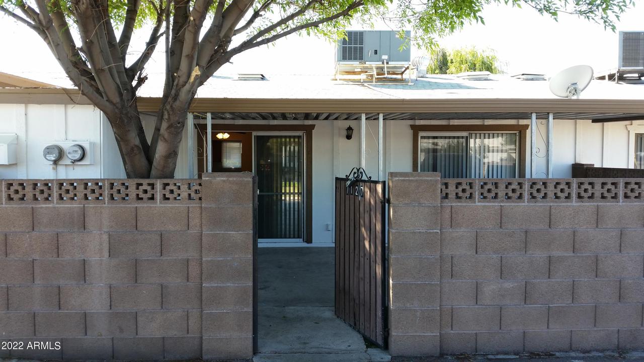 7127 W Meadowbrook Ave., Phoenix, AZ 85033