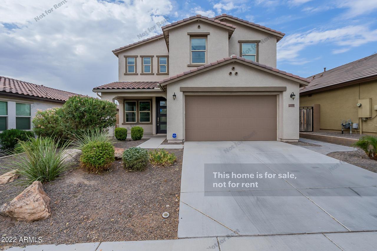 2209 E Flandreau Rd., Phoenix, AZ 85024