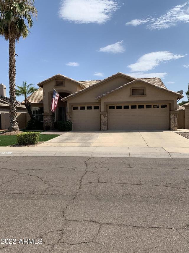 8419 W Laurel Ln., Peoria, AZ 85345