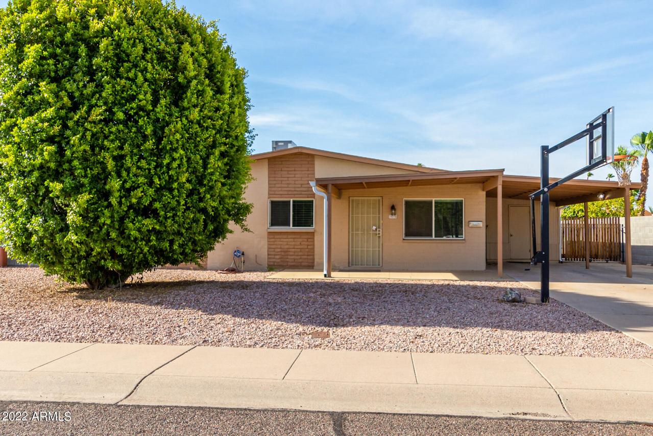 3038 E Corrine Dr., Phoenix, AZ 85032