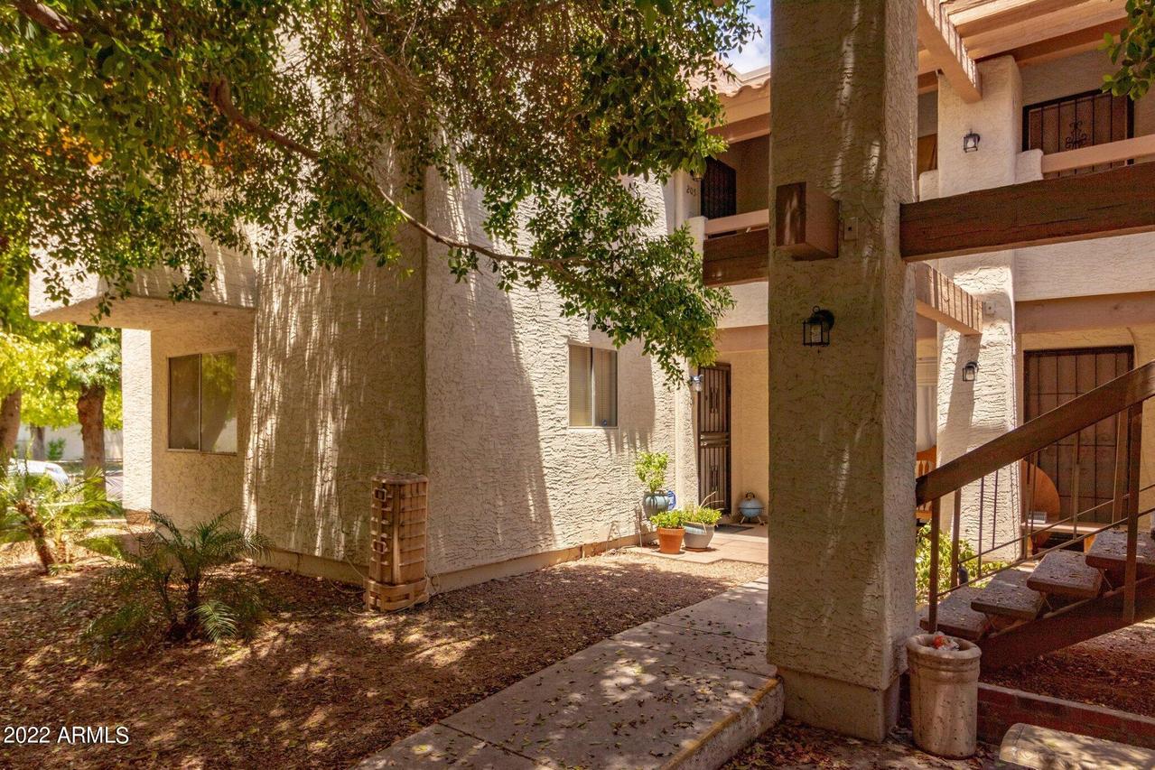 8847 N 8th St. #101, Phoenix, AZ 85020