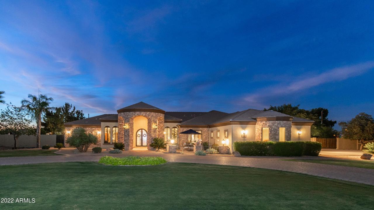 2086 E Wyatt Way, Gilbert, AZ 85297