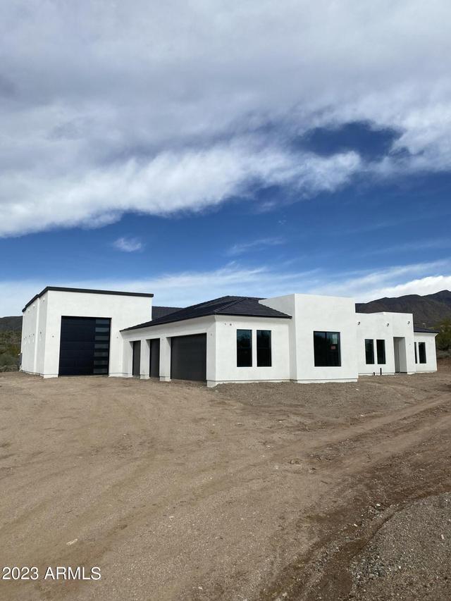 6501 E Willow Springs Ln., Cave Creek, AZ 85331