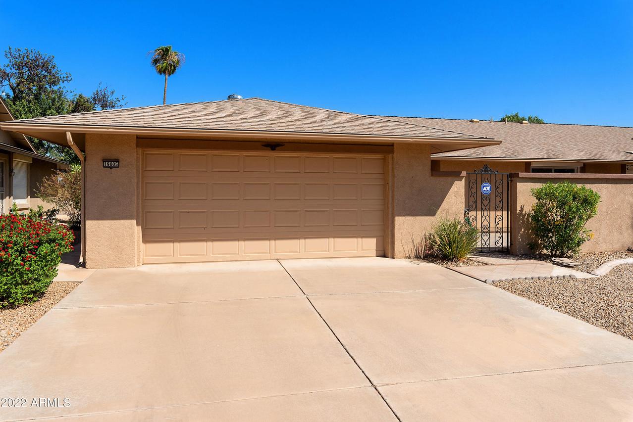19005 N Concho Cir., Sun City, AZ 85373