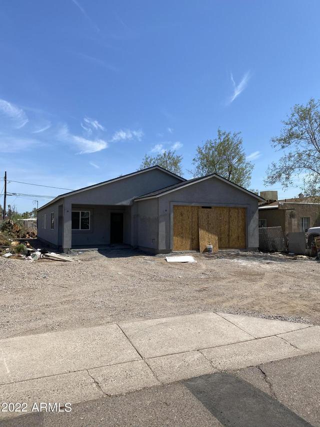 2906 W Almeria Rd., Phoenix, AZ 85009