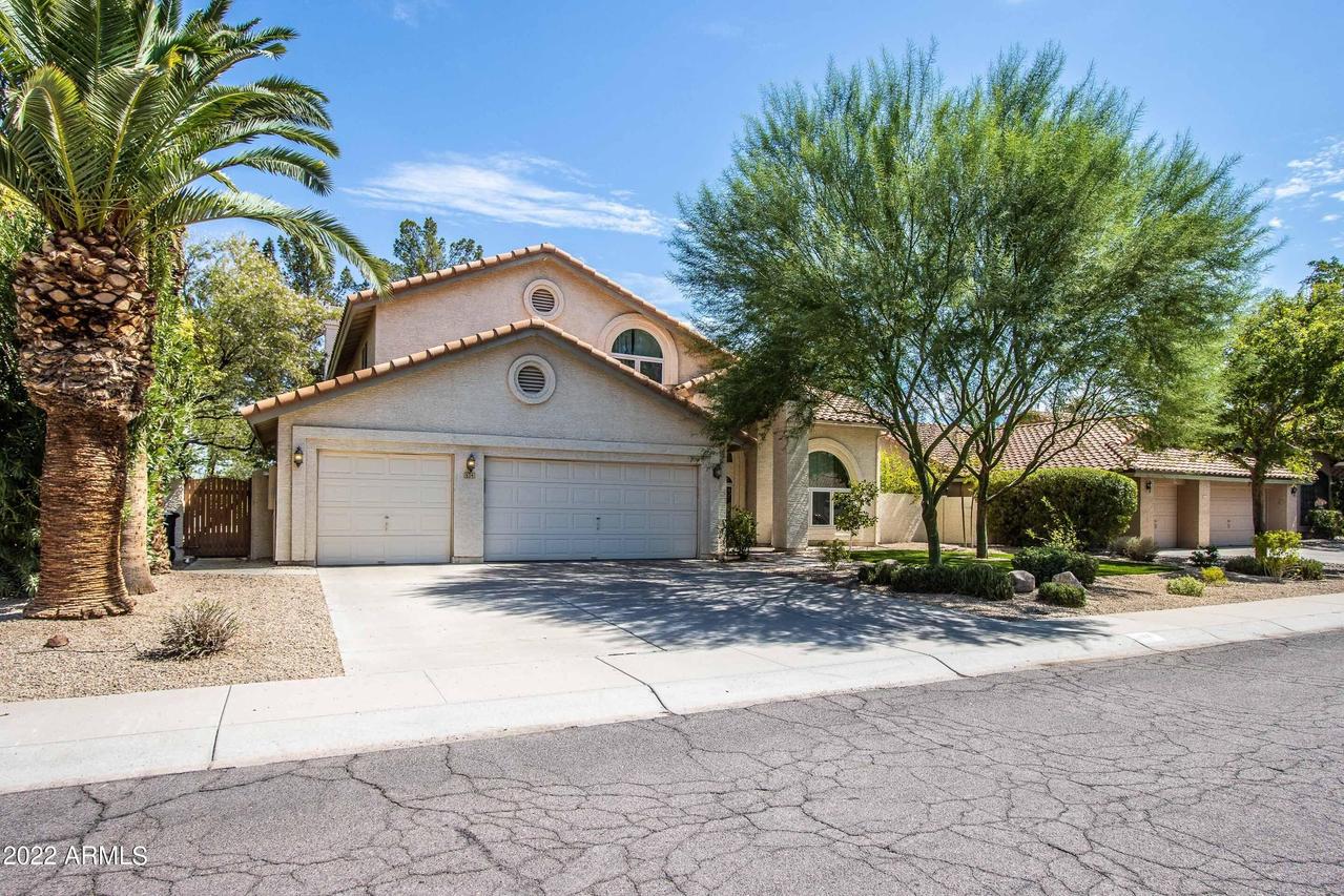 84 W Vera Ln., Tempe, AZ 85284