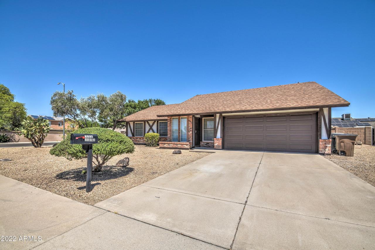 10850 W Morten Ave., Glendale, AZ 85307
