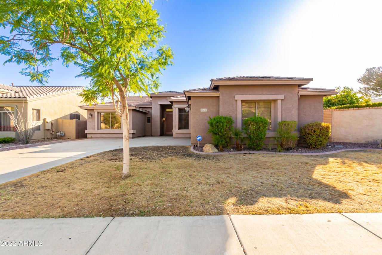 25436 N Hackberry Dr., Phoenix, AZ 85083