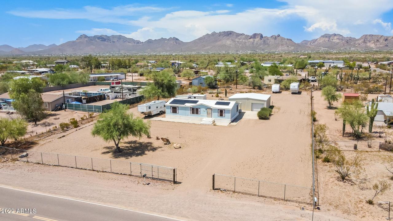 474 W Foothill St., Apache Junction, AZ 85220