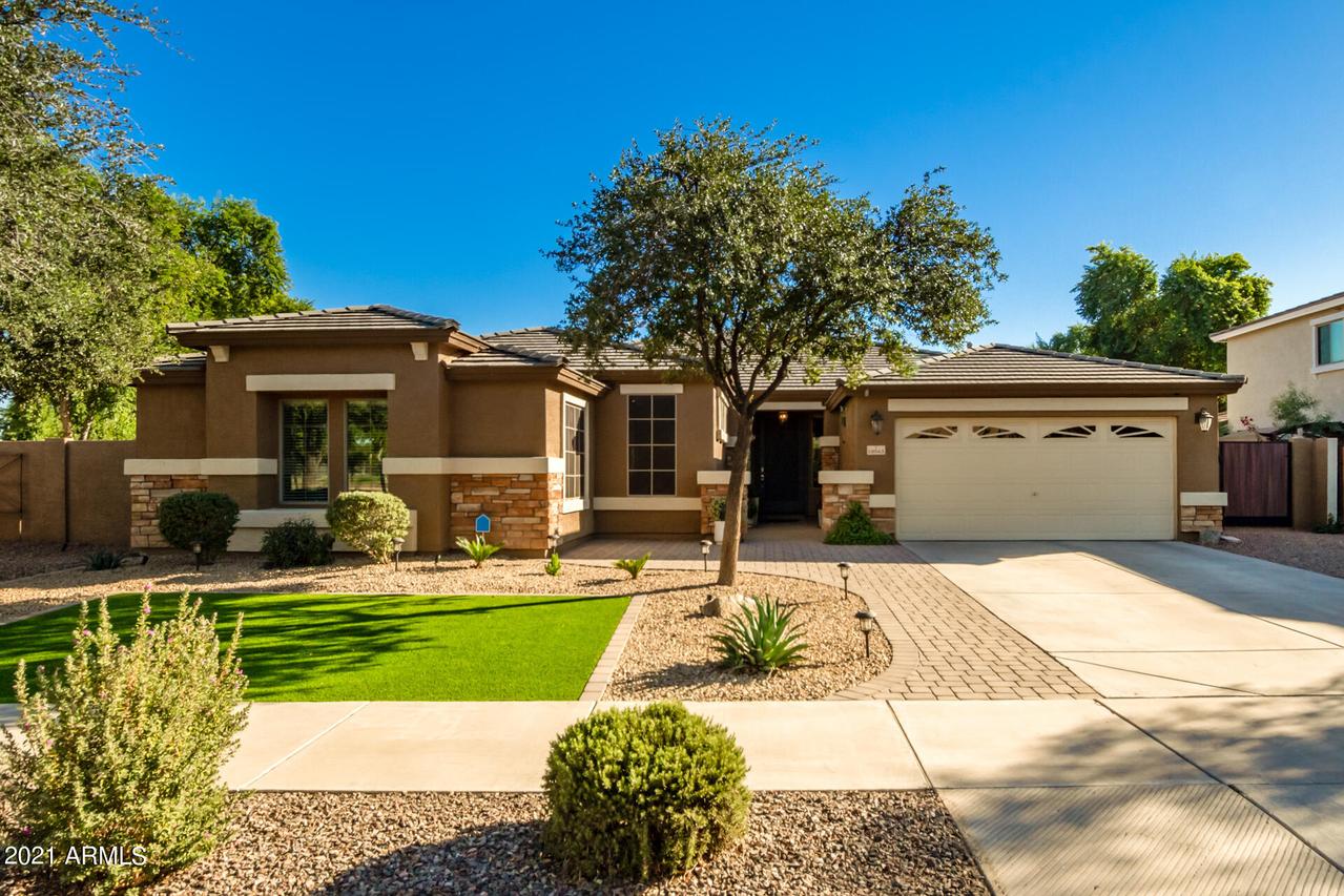 18543 E Purple Sage Dr., Queen Creek, AZ 85142