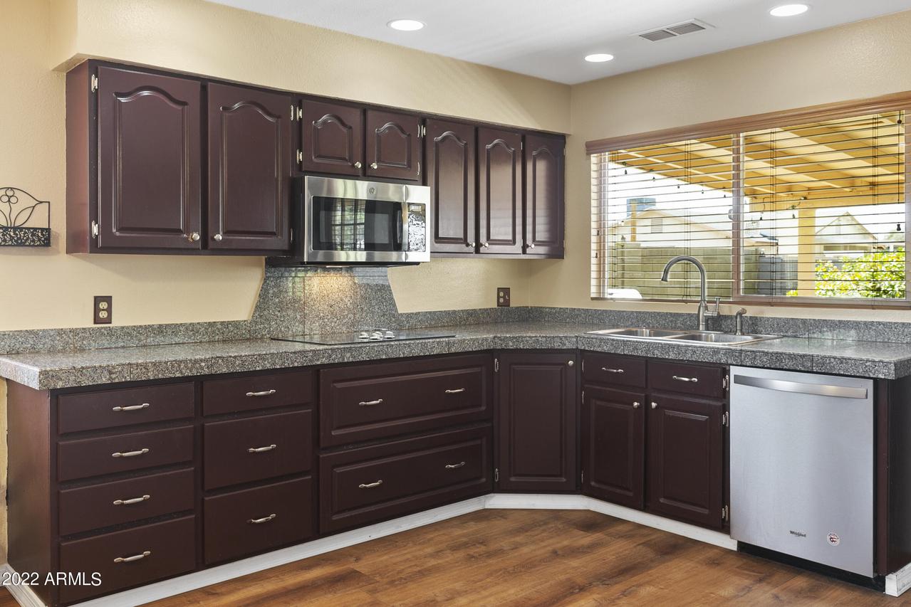 323 W Rosal Pl., Chandler, AZ 85225