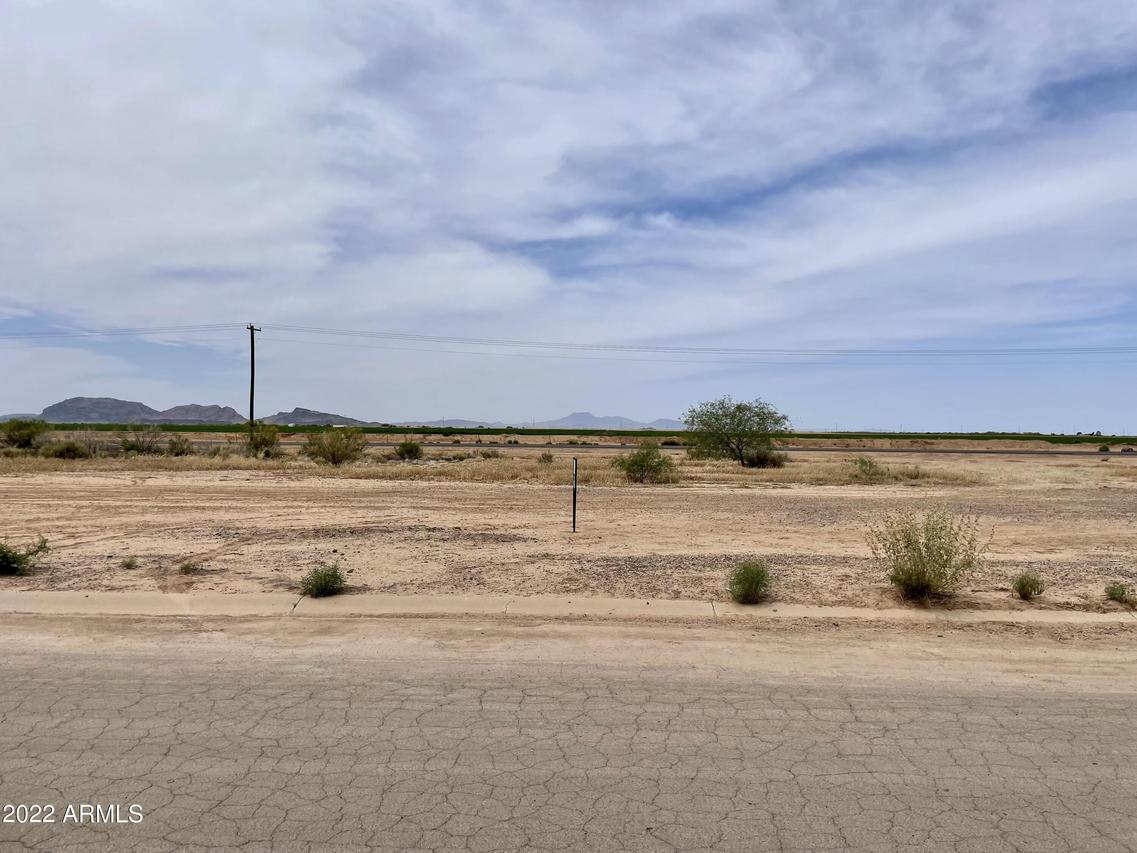 13742 S Prieta Linda Rd. #2, Arizona City, AZ 85123