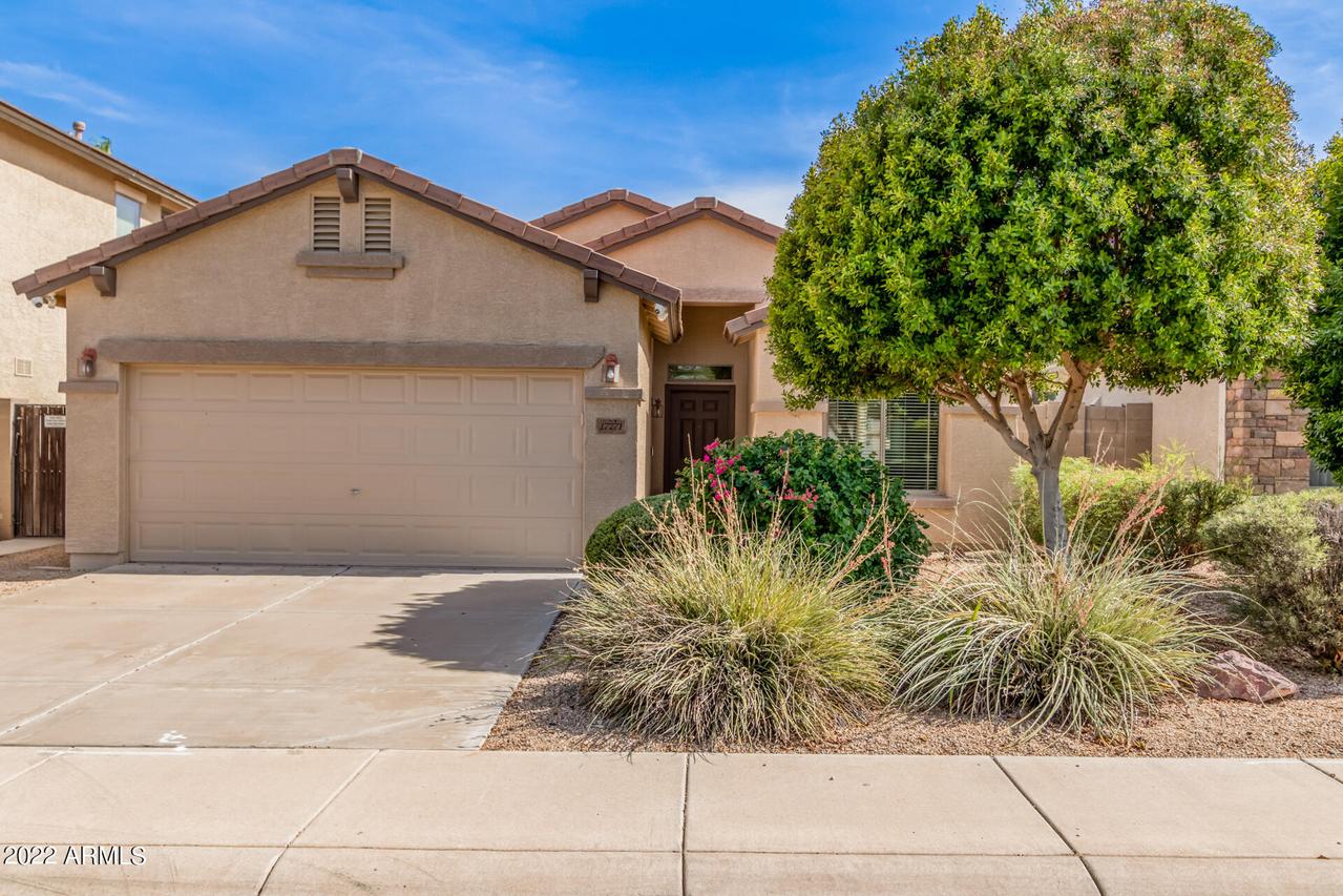 17271 W Smokey Dr., Surprise, AZ 85388