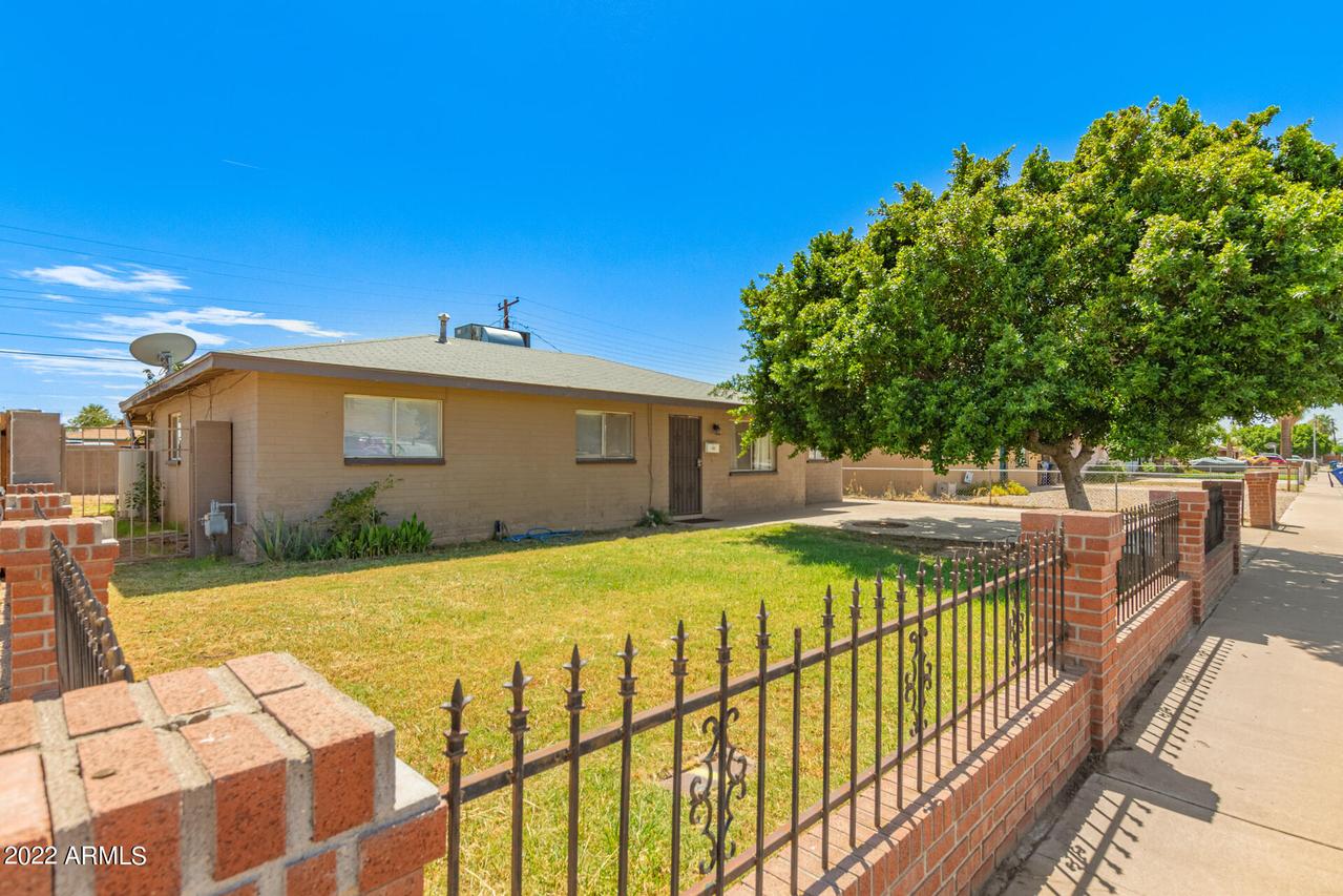 1707 W 6th Ave., Mesa, AZ 85202