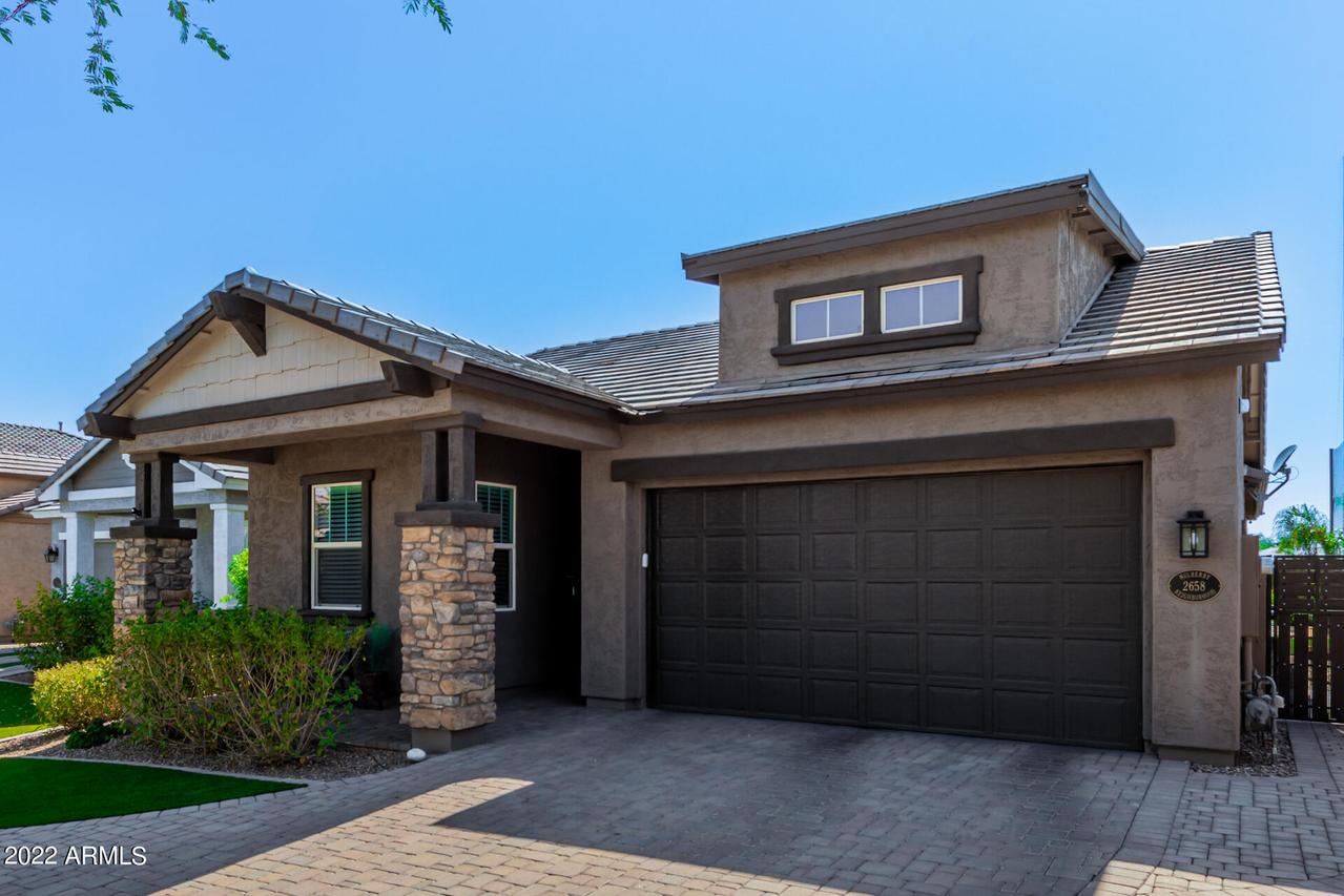 2658 S Chatsworth, Mesa, AZ 85209