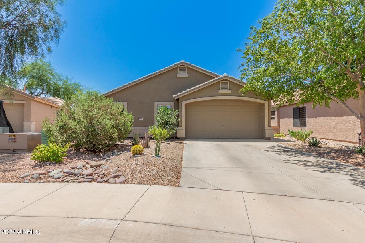 42525 W Michaels Dr., Maricopa, AZ 85138