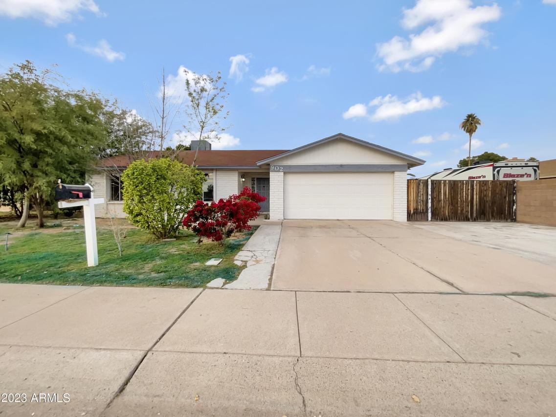 902 W Barrow Dr., Chandler, AZ 85225