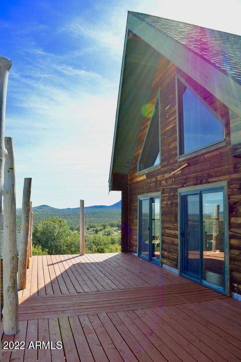 9845 W Gleed Station Rd., Ash Fork, AZ 86320